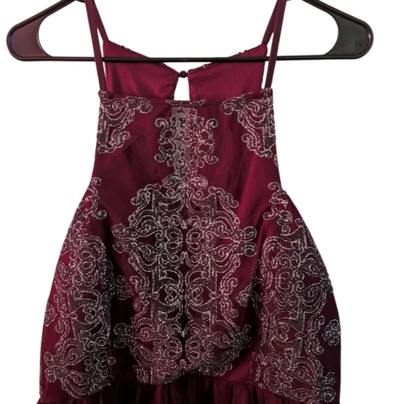 Xtraordinary Elegant Burgundy Junior Teens Dress High Low - Picture 2 of 7